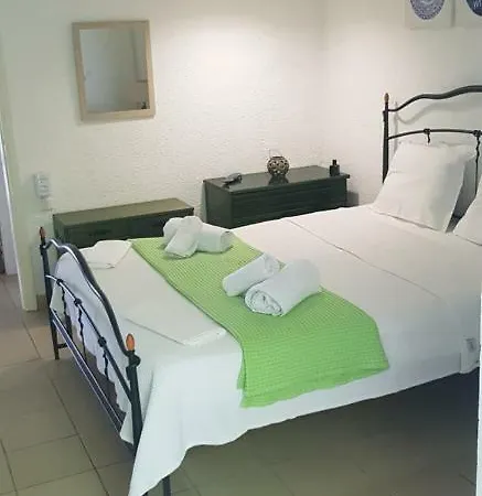 Zoe's Summer House Tatil Evi